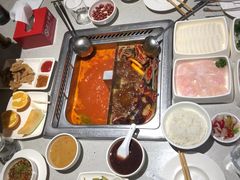 -海底捞火锅(荣盛广场店)