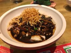 -吴越荣记苏州菜·松鼠桂鱼100%活鱼现做(斜塘老街店)