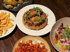 -Brut Eatery悦璞食堂(建国东路店)