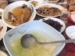 -聚首堂·特色小吃·肘子(什刹海德胜门店)