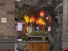 -万里闯关东铁锅炖菜馆(高新旗舰店)