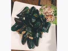 -BAI BUA RESTAURANT