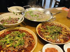 -杨三孃跷脚牛肉(玉双路店)