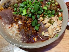 -谢老五跷脚牛肉·非遗传承店