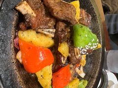 -小菜园新徽菜(上海浦东复地活力城店)