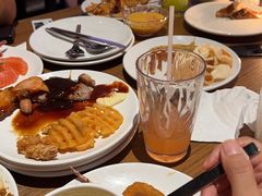 -东方明珠·空中旋转餐厅