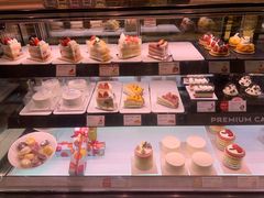 -巴黎贝甜(大宁国际商业广场店)