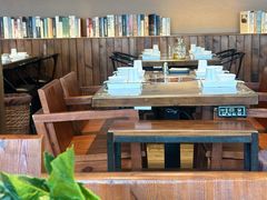 -牛德亨臻牛潮汕火锅(万邦时代店)