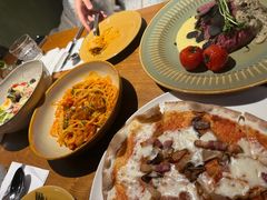 -JINNS锦时 steak&pizza(浸信会礼拜堂旧址店)