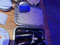 -山河屯铁锅炖鲜鹅·东北菜(开发区一店)