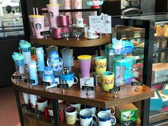 零售区-星巴克(苏州石路百脑汇店)