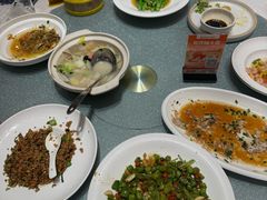 -梦都海鲜酒家(万达广场江桥店)