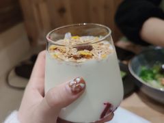红心燕麦脆思慕雪-上芽食集(德思勤店)
