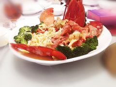 金汤芝士焗波龙配伊面-圣丰盛宴酒家(东城店)