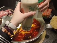 -湊湊火锅·茶憩(打浦桥日月光店)