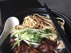 -滇越乘象云南餐厅(豆各庄店)