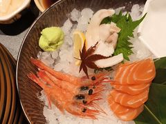-牛YO寿喜烧·铁板烧和牛火锅自助(市府恒隆店)