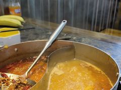 -来龍儿鲜切牛肉自助老火锅