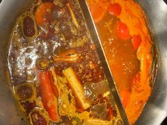 -湊湊火锅·茶憩(打浦桥日月光店)