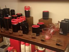 零售区-星巴克(迪士尼小镇店)