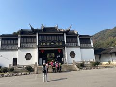-灵岩山风景区