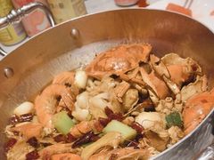 -七欣天香辣蟹火锅(闵行浦江欢乐颂店)