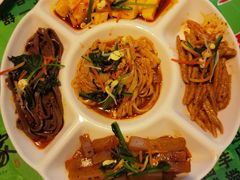 -令氏家外家周秦食府(高新店)