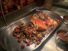 -大中华希尔顿酒店-念自助餐·嗨啤·小龙虾