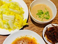 -清真吴记门钉肉饼·喜多利
