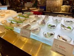 -半岛翡丽海鲜自助餐厅(观风亭店)