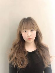 -变画·发型STUDIO