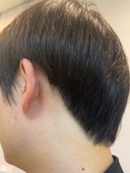 -慕艺造型烫发染发