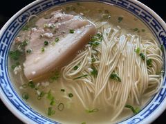 白汤白肉面-同得兴 Since·1995 传统苏式面馆(十全街店)