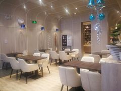 -钟书阁(群光广场店)