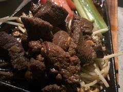 -穹六人间 people 6(岳阳路店)