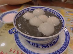 -广信牛奶甜品世家(台东店)