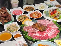 -木槿花韩式炭烤·熟成肉工坊(孙文东路店)