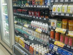 -全家便利店(杭州龙翔桥地铁站店)