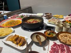 -贵府酸汤牛肉火锅·贵州老字号(飞山街店)