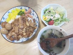 卤肉饭-红小满休闲餐厅(十全街店)