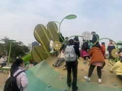 -季高兔窝窝亲子园(上海薰衣草公园店)