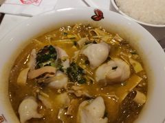 -渝是乎酸菜鱼·川渝小炒(新世界百货望京店)