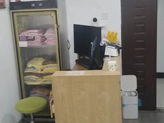 -龙脊堂龙氏推拿 整脊(陆家浜店)