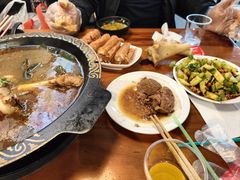 -肚子铺羊蝎子火锅