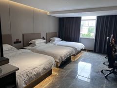 -BUFF电竞酒店(成都春熙路太古里店)