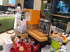 零售区-星巴克(东莞塘厦万科生活广场店)