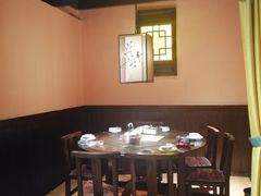 包厢-小凤庭·地道湖北菜武昌鱼·藕汤(38年黄鹤楼店)