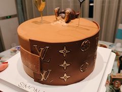 粉色木马动物奶生日蛋糕-西檬树SIMON·T轻奢蛋糕(大东方Max店)