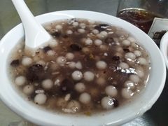 -芳婆糕团店(王府大街店)