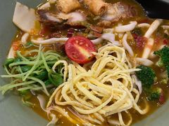 黄金脆皮猪五花面-陳八两面家(滨江天街店)